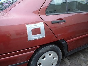 Zugeklebter Tankdeckel