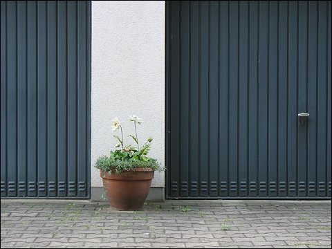 Hinterhof mit Garagen (Fürth, Ohmstraße)