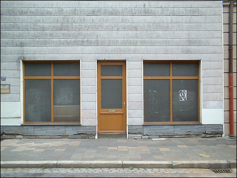 Leerstehender Gewerbebau (Fürth, Winklerstraße)