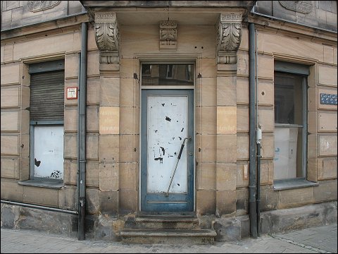 Leerstehender Laden (Fürth, westl. Innenstadt) Leerstehender Laden (Fürth, westl. Innenstadt)