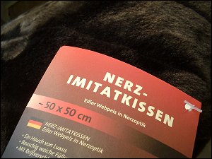 Nerz-Imitatkissen