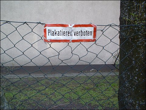 Verbotsschild (Nürnberg, Fürther Straße / Muggenhof)