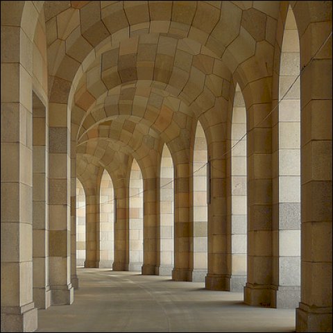 Kongreßhalle am Nürnberger Dutzendteich