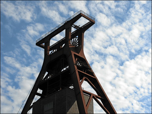 Förderturm der Zeche Zollverein