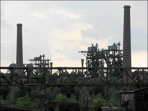 stadtbildprägende Silhouette der alten Industrieanlage