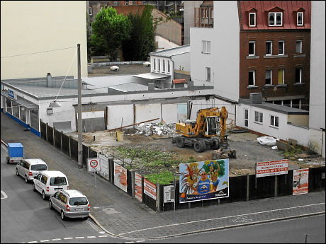 Grundstück Ecke Amalienstraße/Karlstraße (ehemals 'Fürther Trottoir-Reinigungs-Institut')