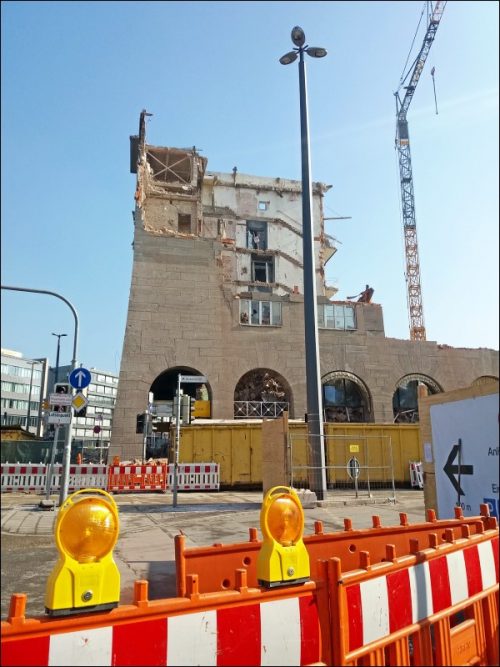 Abriß der Nürnberger Hauptpost