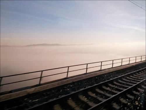 Mit 200 km/h frühmorgens von Frankfurt (Main) nach Nürnberg (Pegnitz)