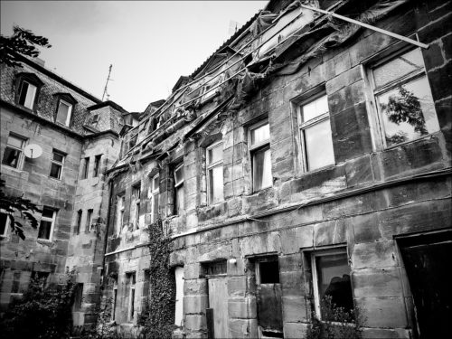 Verfallendes Haus in der Fürther Altstadt