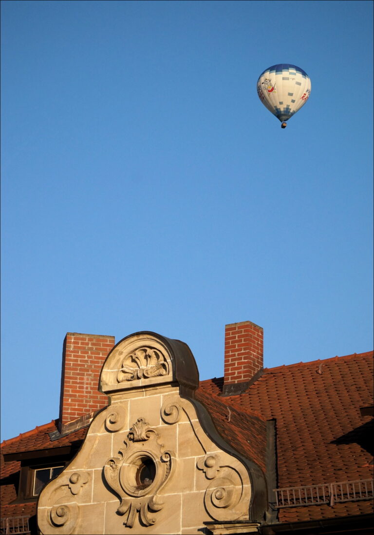Heißluftballon D-OWRD aus Sachsen über Fürth