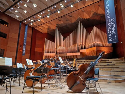 Konzertpause in der Nürnberger Meistersingerhalle